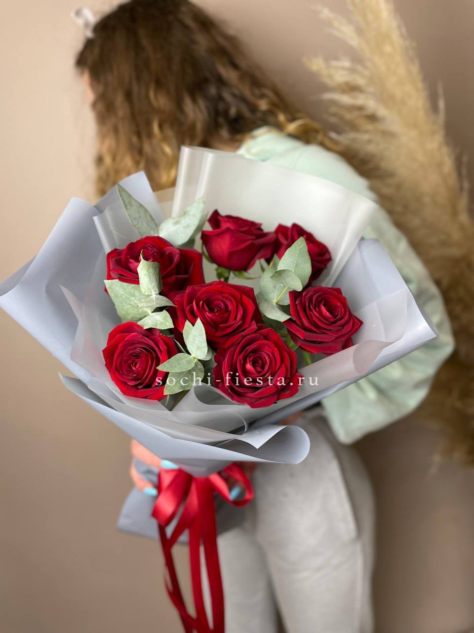 весенняя подборка сезонных букетов в Астрахани