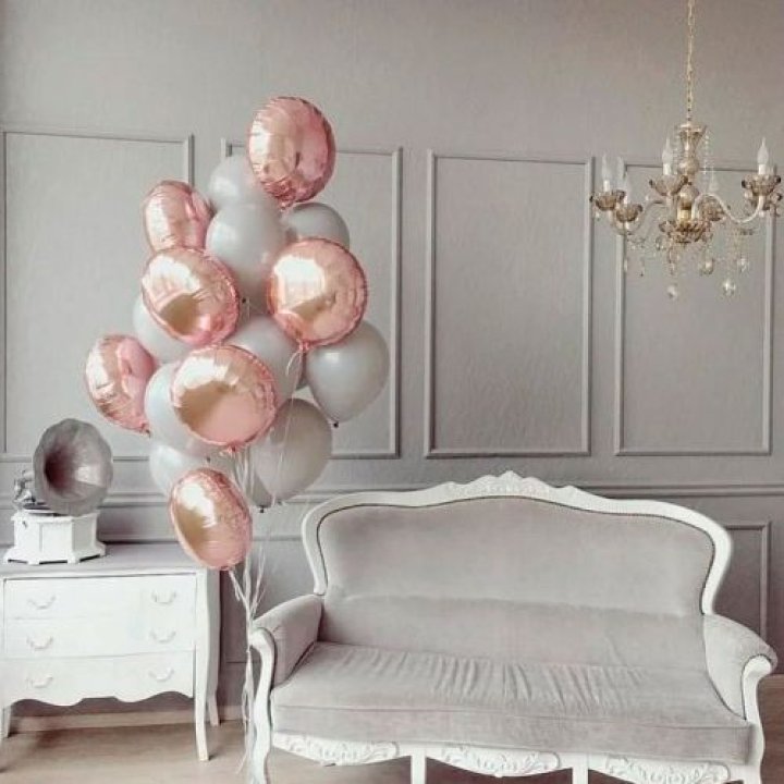 Фонтан шаров "Софт рози" в Астрахани