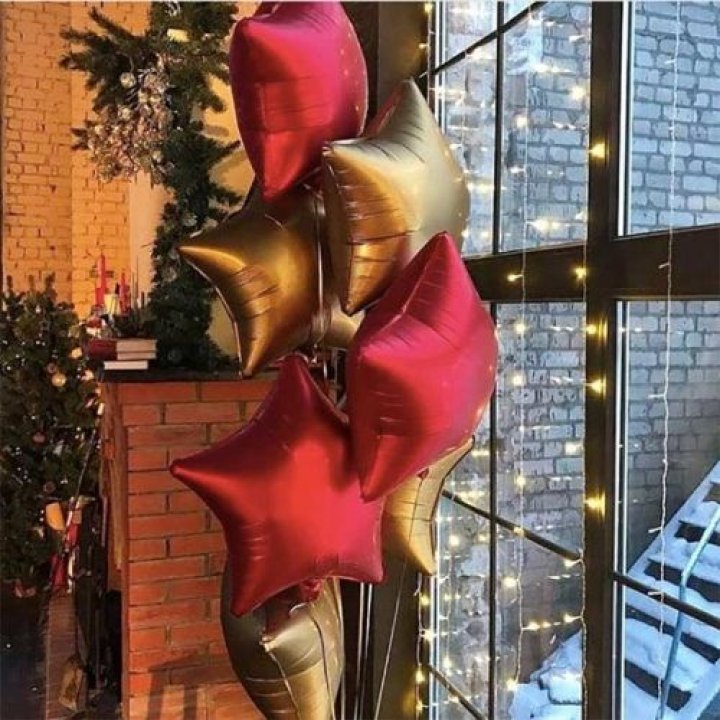 Фонтан шаров "Старлидж" в Астрахани