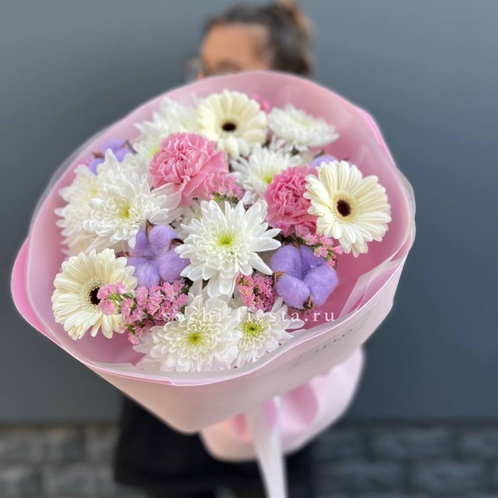 Букет цветов "Пинк спринг" в Астрахани