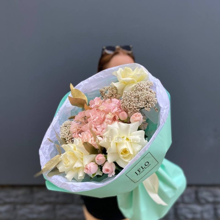 Букет "Белые ночи" в Астрахани