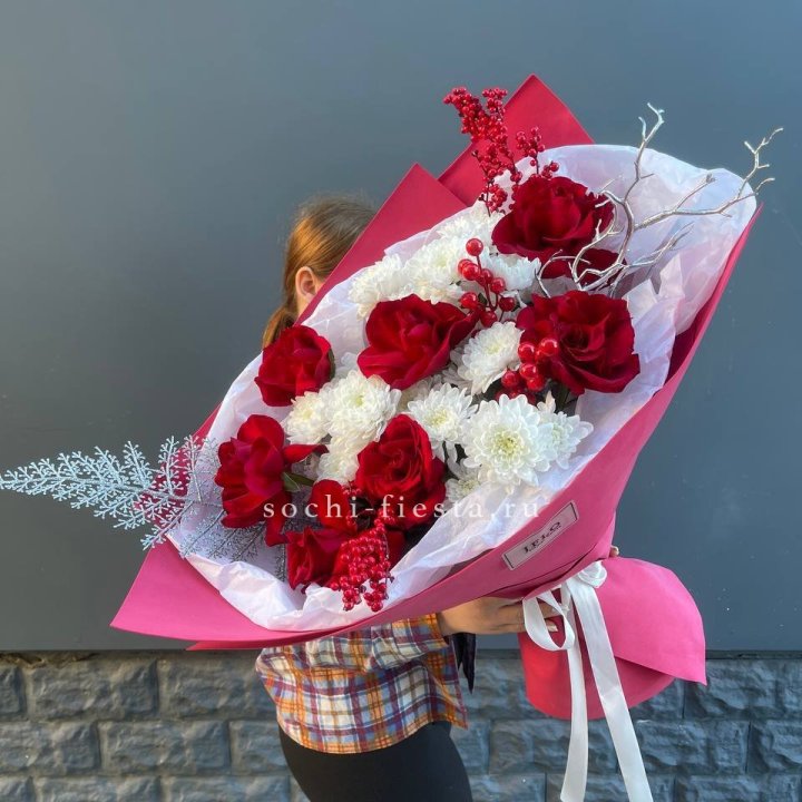 Букет "Яркая зима" в Астрахани