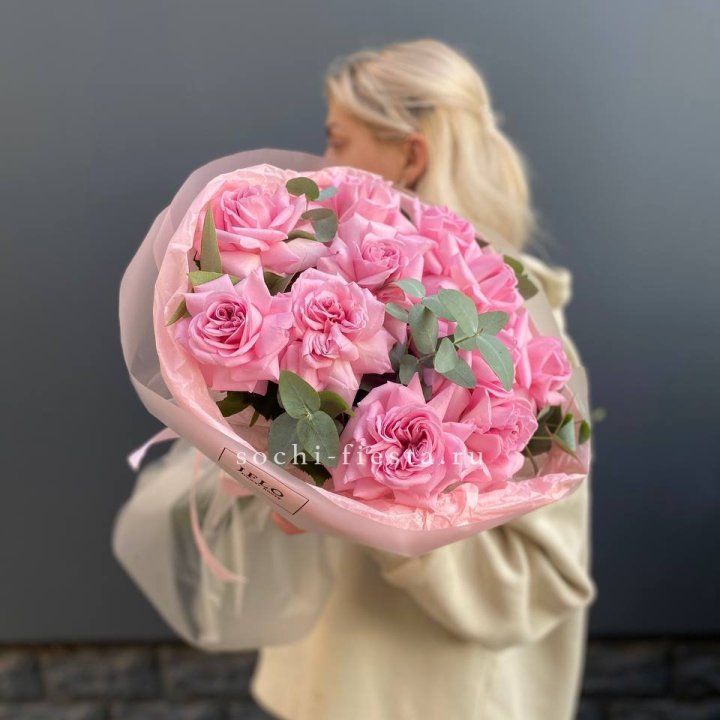 Букет роз "Минифу-2" в Астрахани