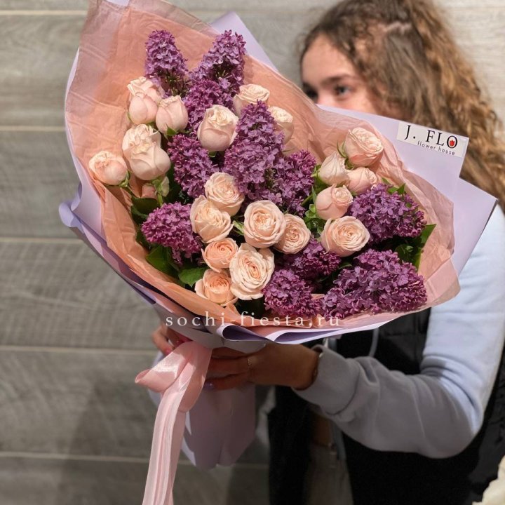 Букет "Лиловая весна" в Астрахани