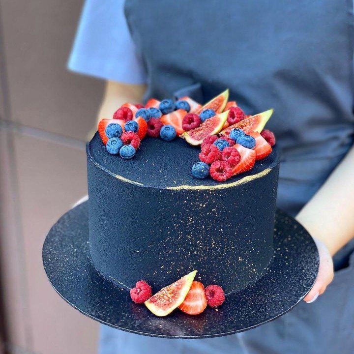 Торт "Черный лебедь" в Астрахани