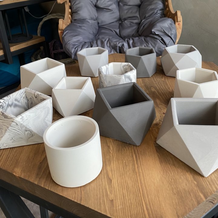 Дизайнерское кашпо в Астрахани