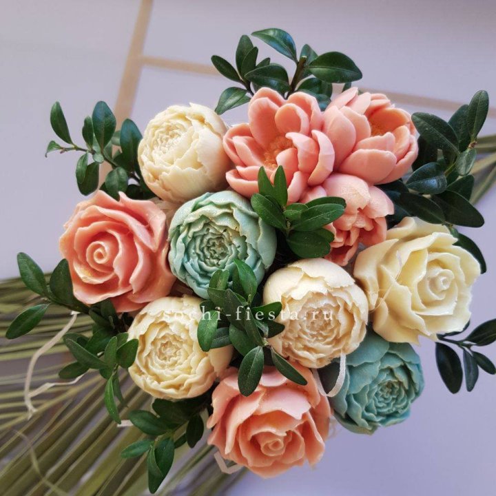 Цветы из шоколада "Альма" в Астрахани