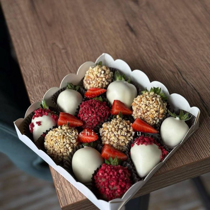 Клубника в шоколаде 12 ягод №2 в Астрахани