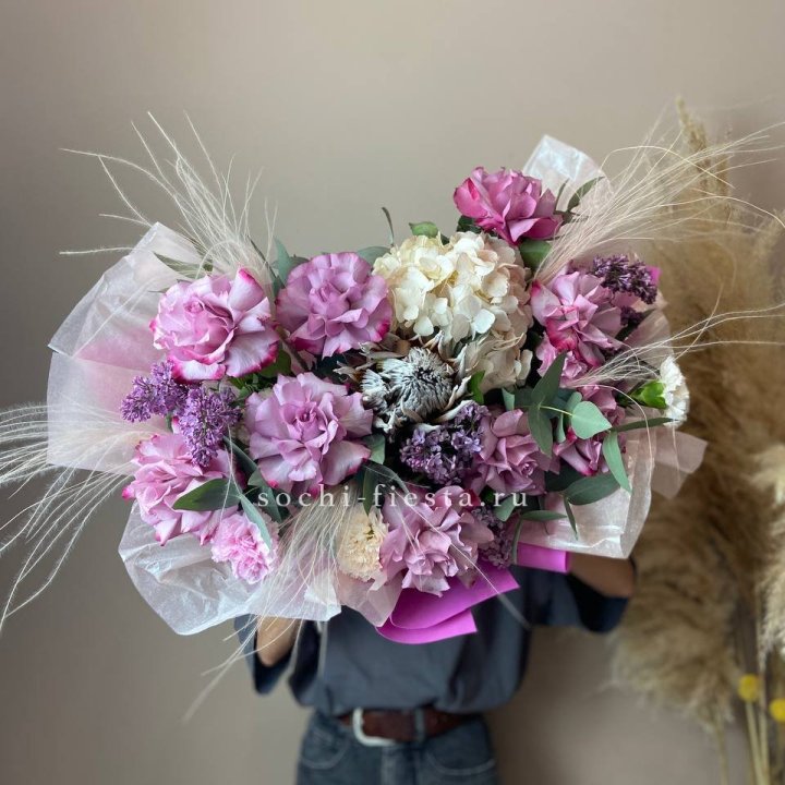 Дизайнерский букет №14 в Астрахани