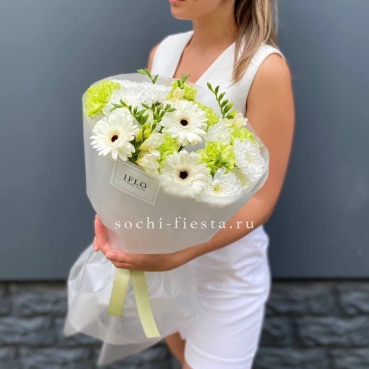 Букет "Джиржи фловерс" в Астрахани