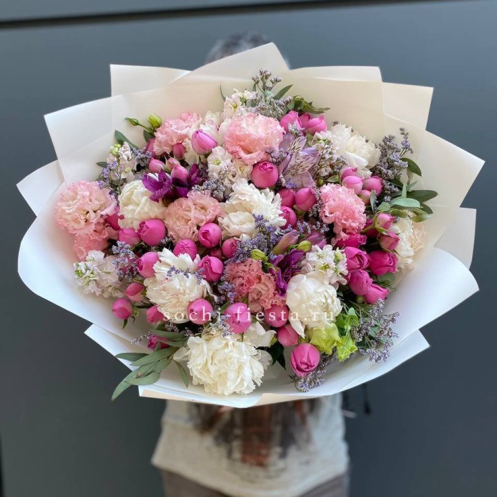 Дизайнерский букет №10 в Астрахани