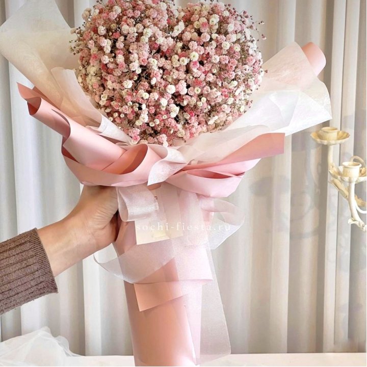 Сердце из гипсофилы  в Астрахани