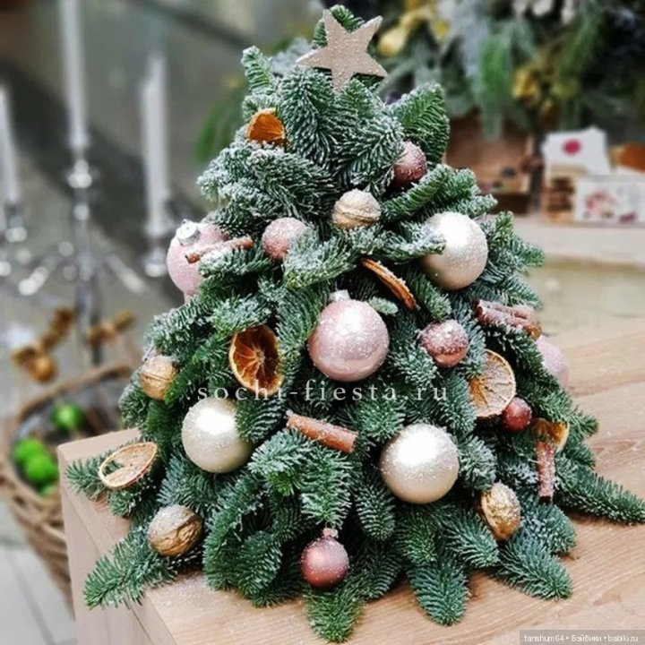 Новогодняя елочка "Блеск" в Астрахани