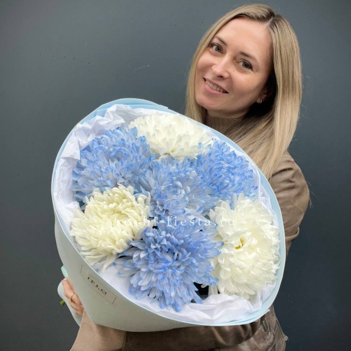 Букет из 7 хризантем  в Астрахани