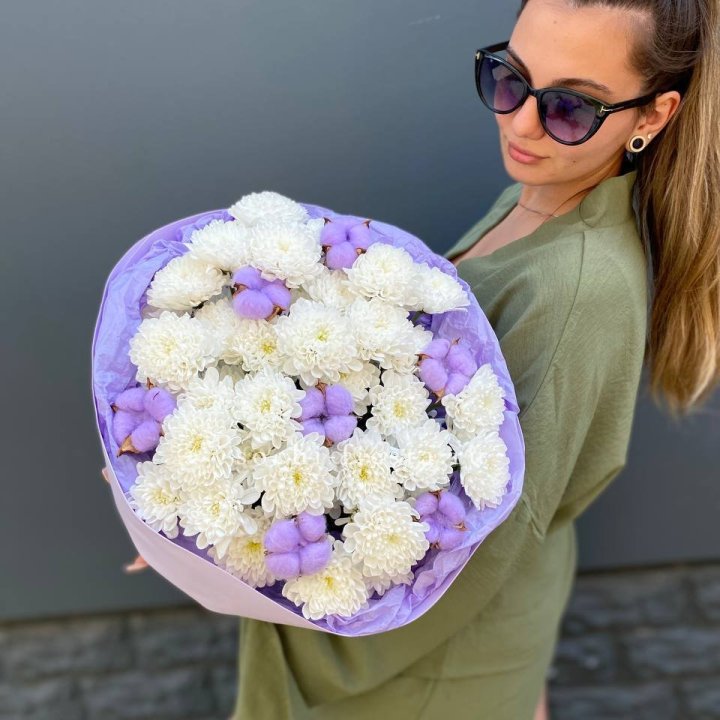  Букет  хризантем и хлопка в Астрахани