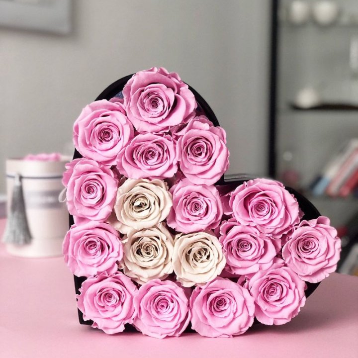 Сердце из роз в Астрахани