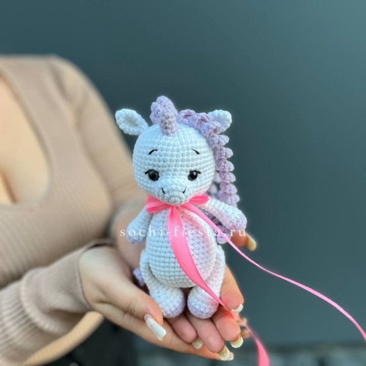 Единорог ручной работы в Астрахани