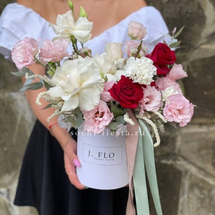 Цветочный бокс Mini №3 в Астрахани