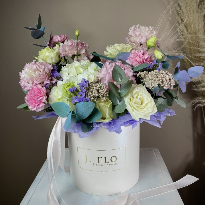 Цветочная коробка "Ода" в Астрахани