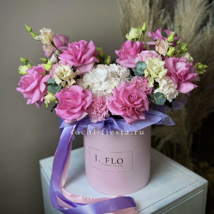 Цветочная коробка "Мишель" в Астрахани