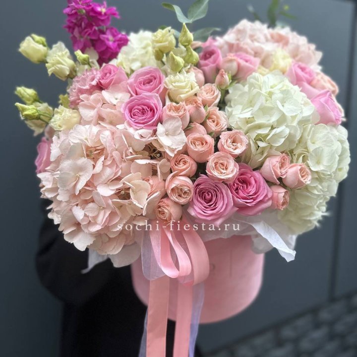 Цветочный бокс №2 в Астрахани