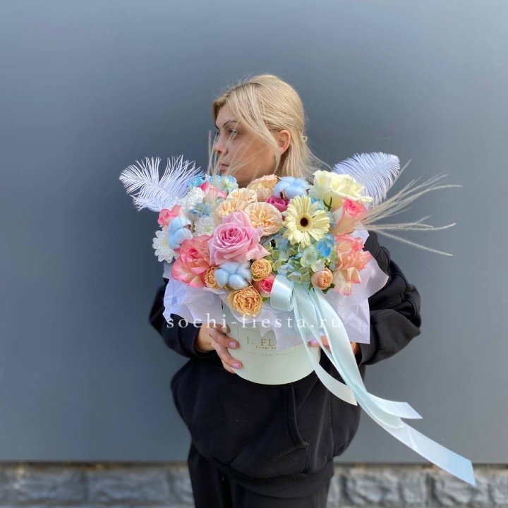 Бокс "Голубая нева" в Астрахани