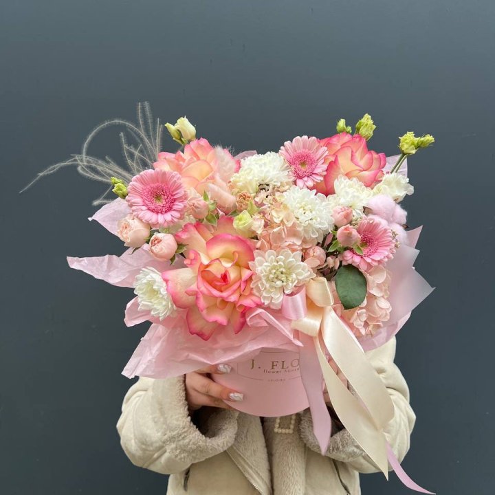 Бокс "Нежный поцелуй" в Астрахани