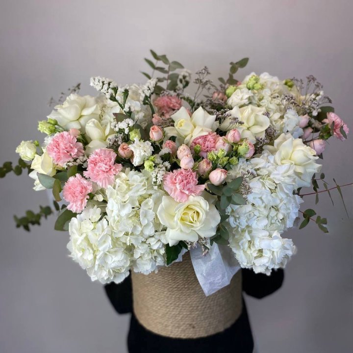  Кашпо "Стефания" в Астрахани