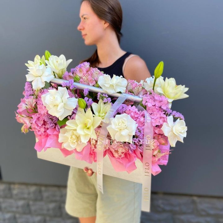 Большой бокс розовый в Астрахани