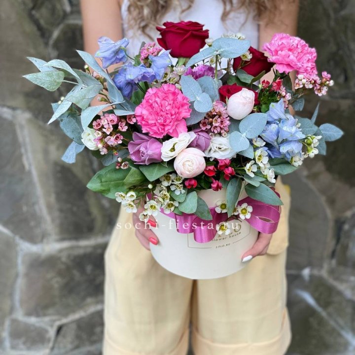 Цветочный бокс №4 в Астрахани