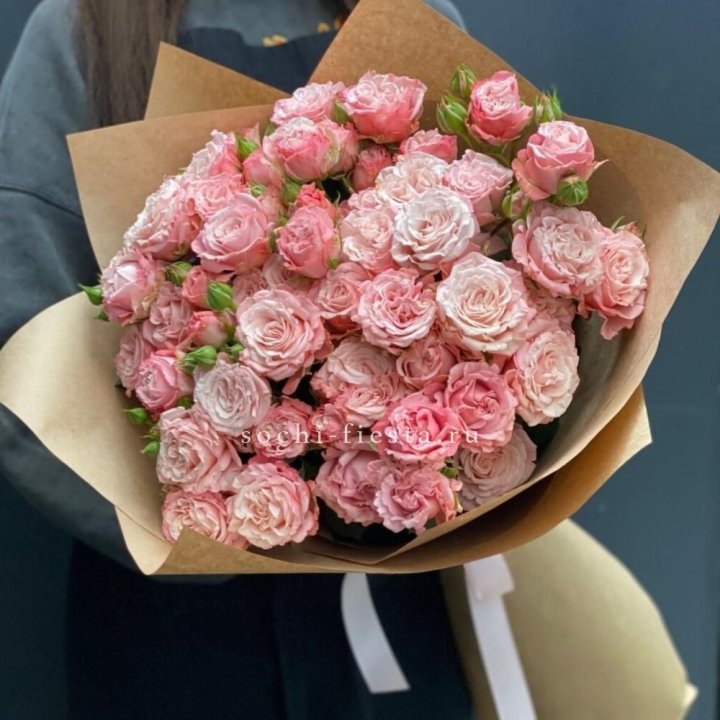 Пионовидные розы Bombastic №2 в Астрахани