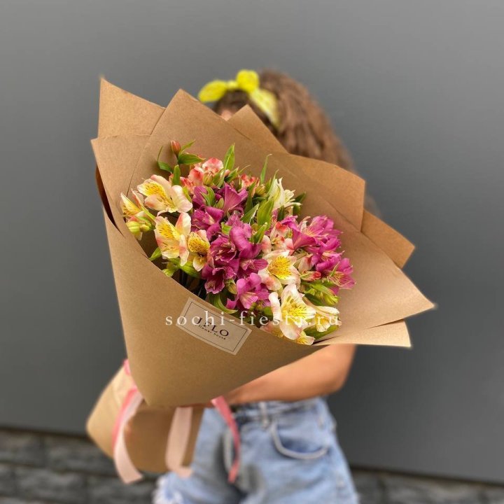 Альстромерии в крафте в Астрахани