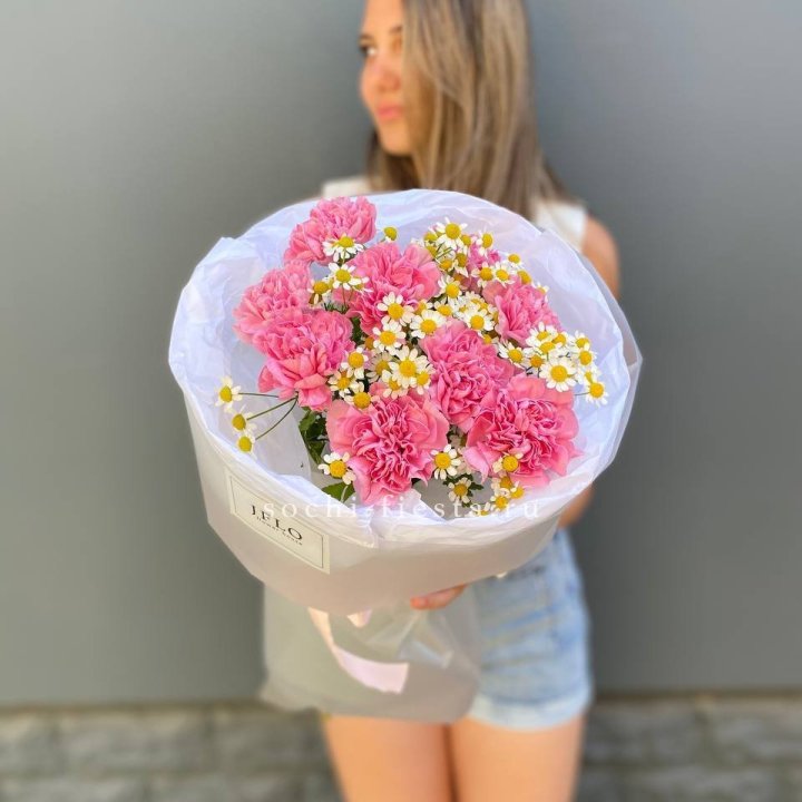 Дуобукет диантусов и ромашек в Астрахани