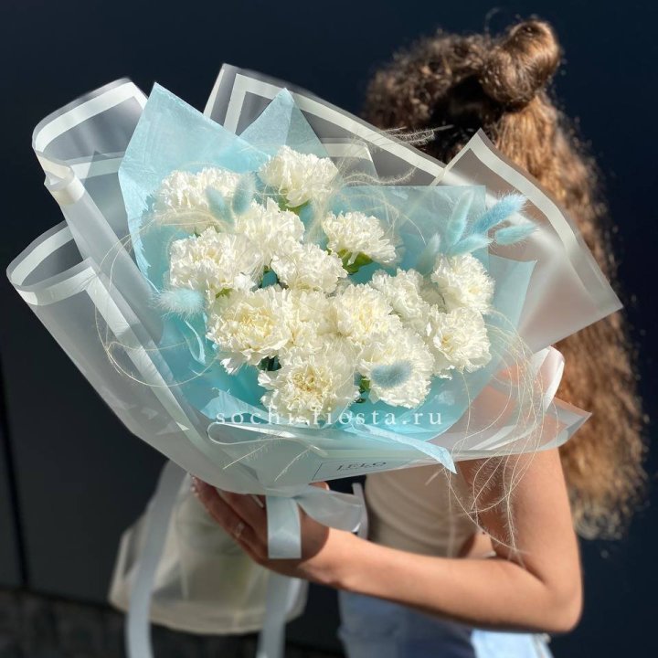 Воздушный букет из диантусов  в Астрахани