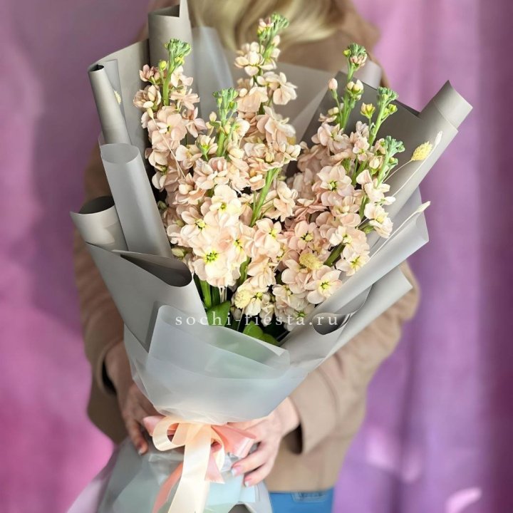 Букет ароматной маттиоллы №2 в Астрахани