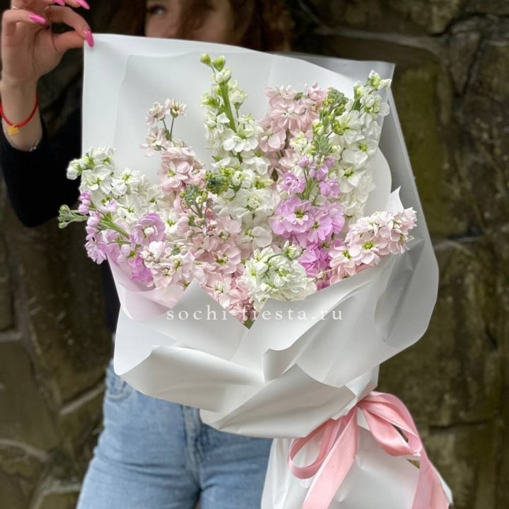 Букет маттиол №1 в Астрахани