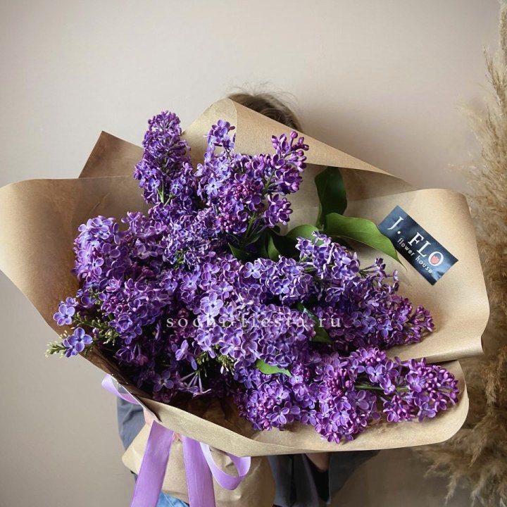 Букет сирени №1 в Астрахани