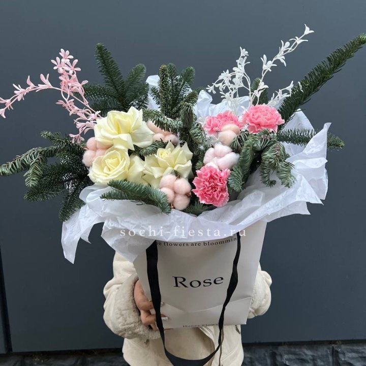 Цветочная сумка с нобилисом в Астрахани