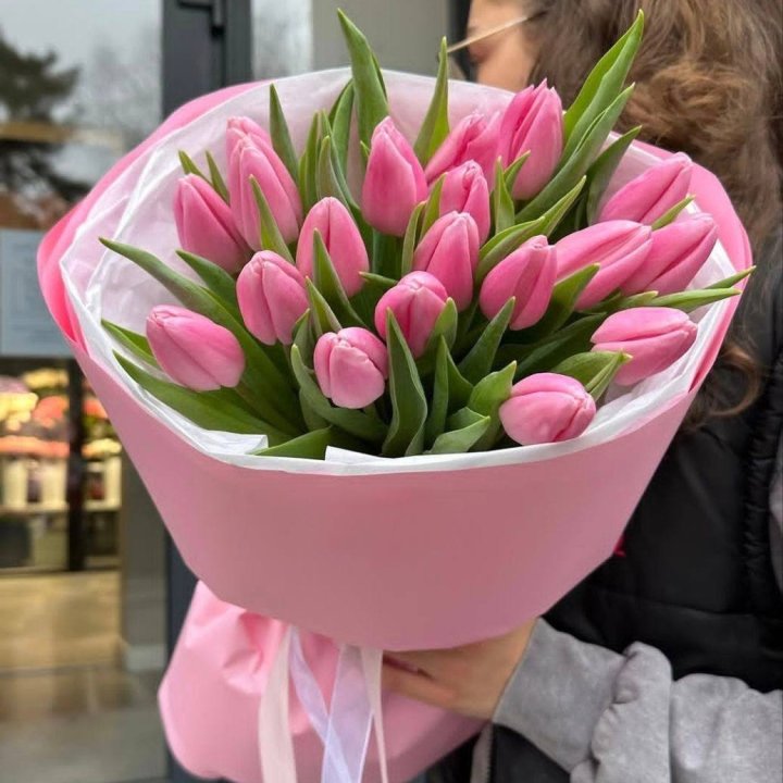  19 розовых тюльпанов в Астрахани