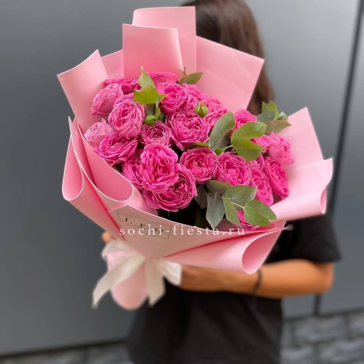 Пионовидные розы мисти баблс N.2 в Астрахани