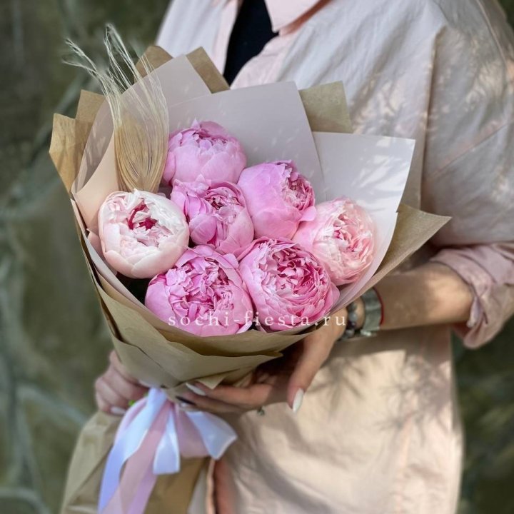 Букет пионов "Венди" в Астрахани