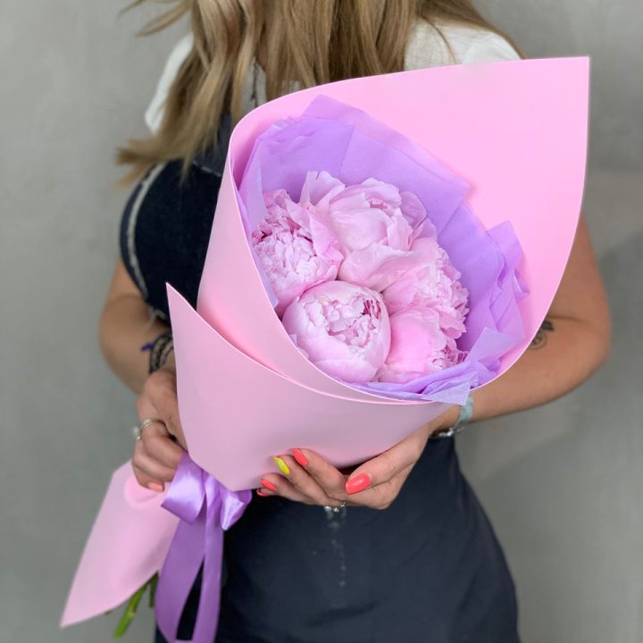 Букет пионов "Файв" в Астрахани