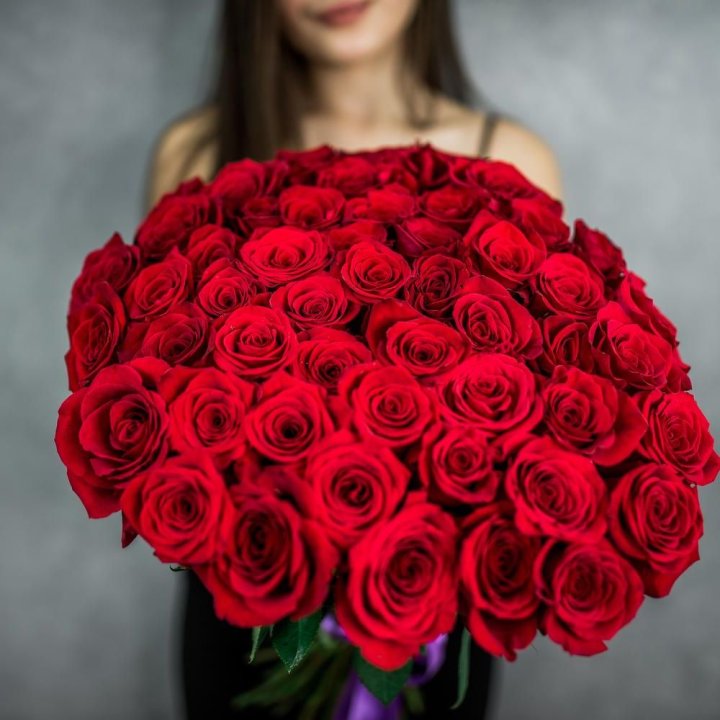 51 красная роза в Астрахани
