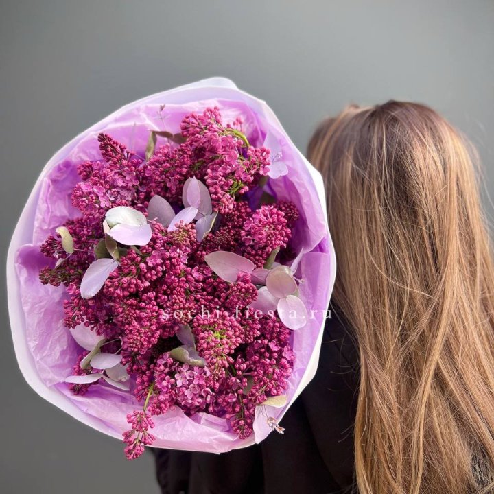 Букет сирени  в Астрахани