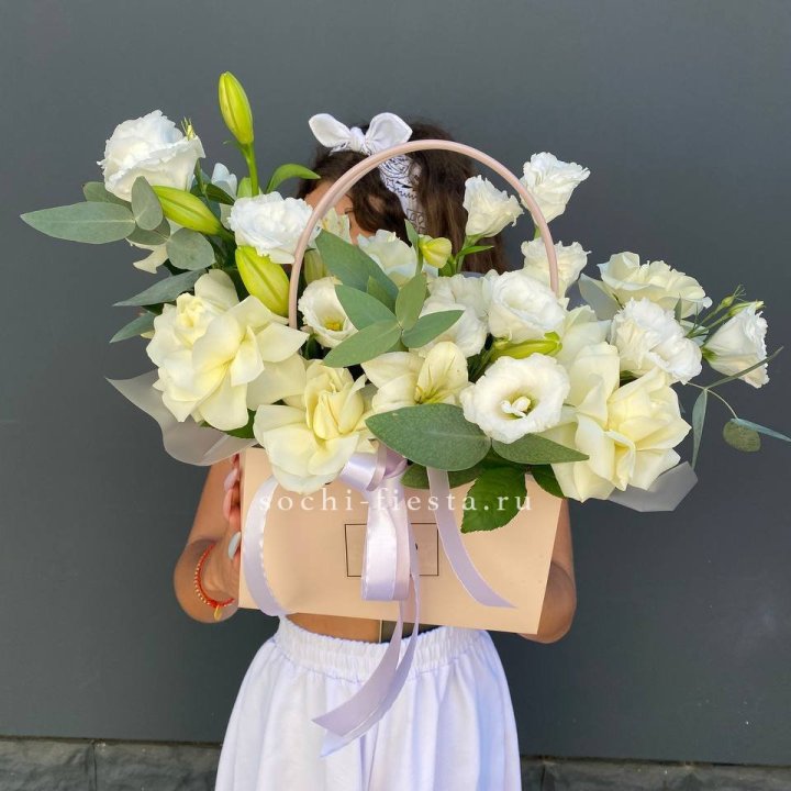 Сумочка цветов "Матина" в Астрахани