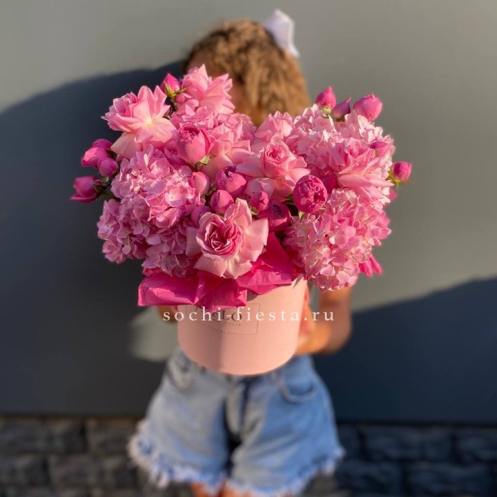 Цветочная композиция "Пасион" в Астрахани