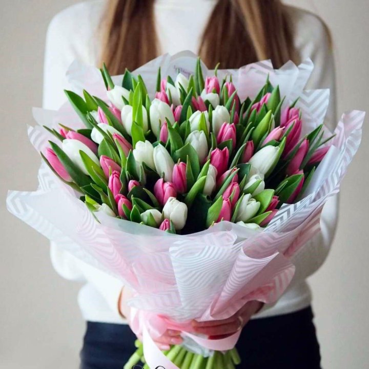 Букет тюльпанов "Лолита" в Астрахани