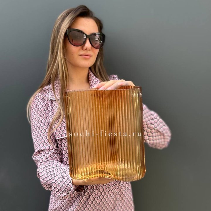 Стеклянная ваза №7 в Астрахани